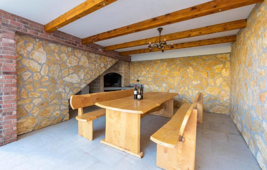 Apartments Karlo Подстрана Екстериор снимка