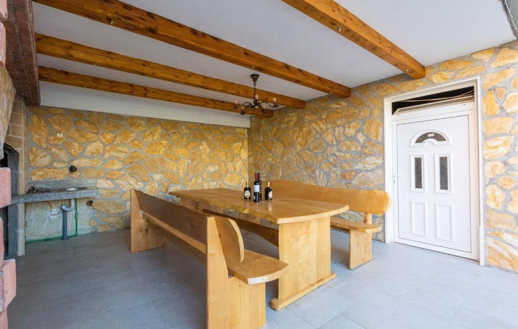Apartments Karlo Подстрана Екстериор снимка