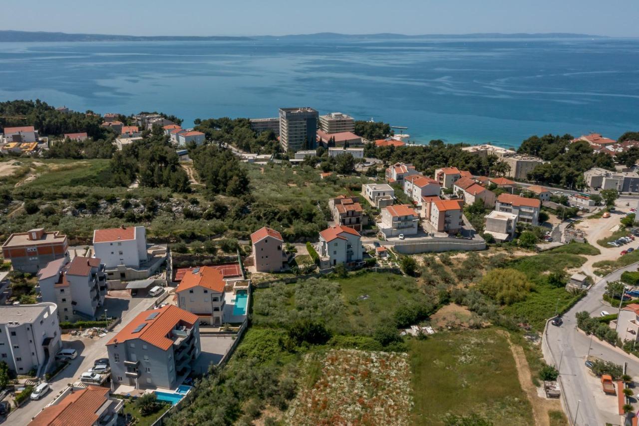 Apartments Karlo Подстрана Екстериор снимка