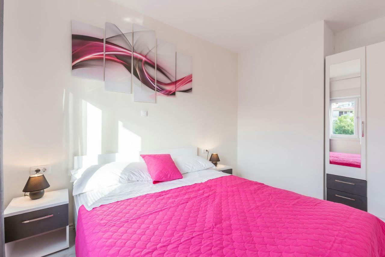Apartments Karlo Подстрана Екстериор снимка