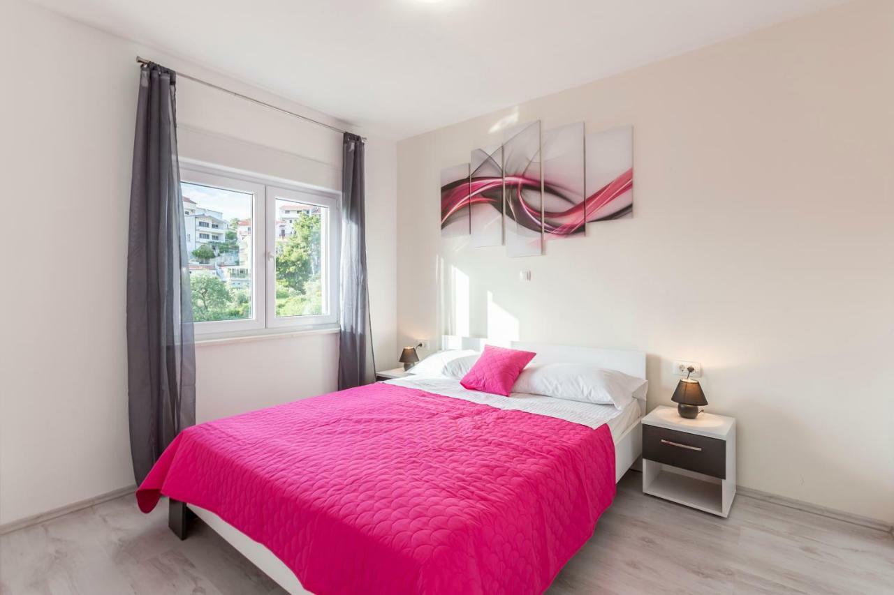 Apartments Karlo Подстрана Екстериор снимка